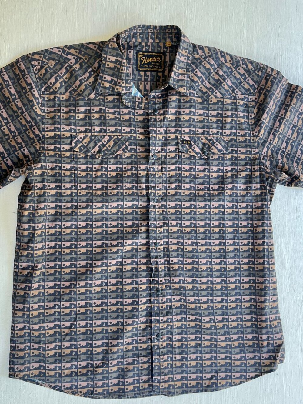 howler bros short sleeve xl